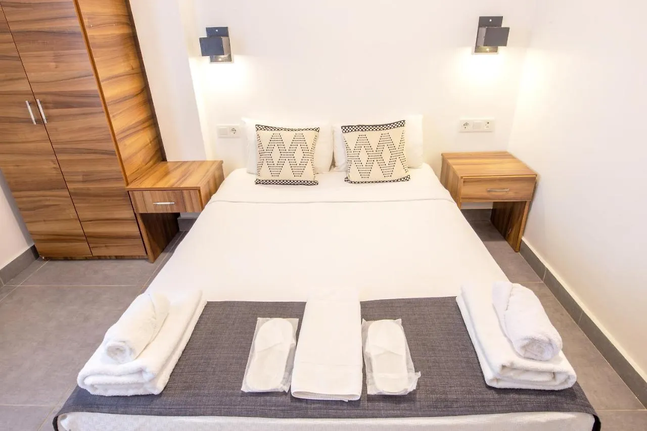Camlik 87 Hotel Ayvalı