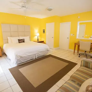 Royal Palm 2*, Dunmore Town Bahamas
